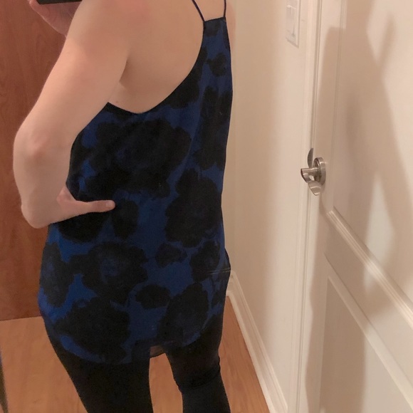 Abstract Floral Dressy Tank - Picture 10 of 10